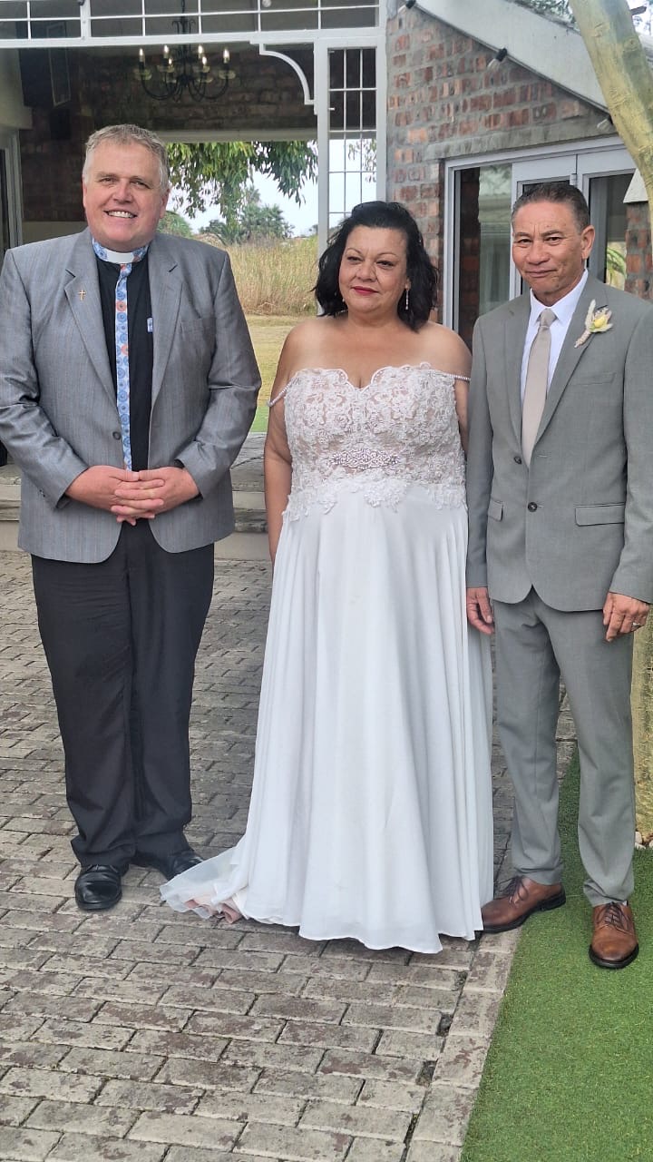 Wedding ceremony by Dr. Gerrit Rademeyer in Rawsonville