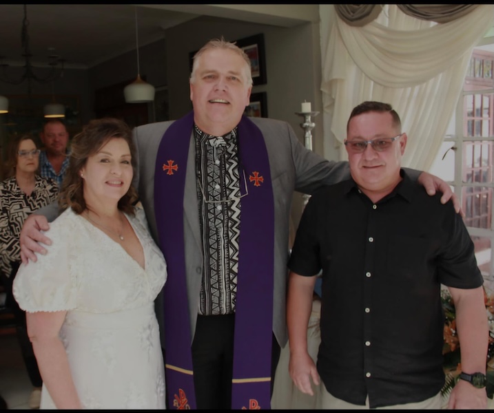 Wedding ceremony by Dr. Gerrit Rademeyer in Rawsonville