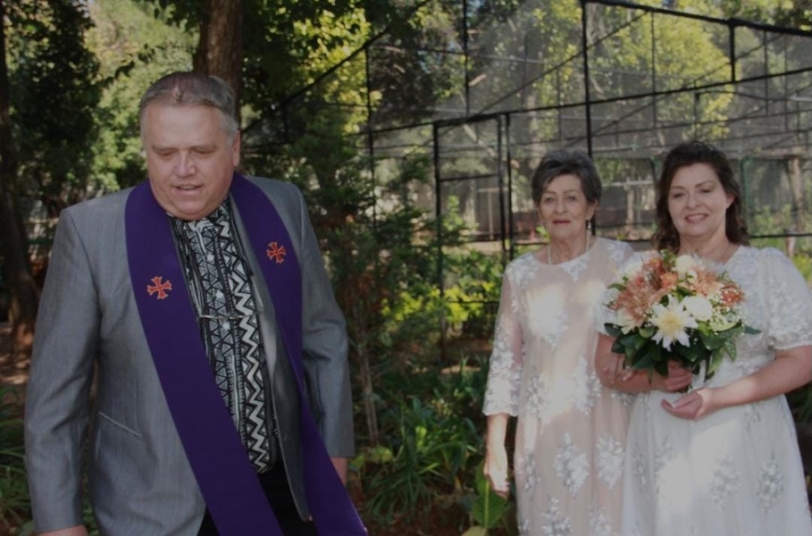 Wedding ceremony by Dr. Gerrit Rademeyer in Rawsonville